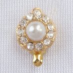 12x12mm Pearl & Diamante Gold Clasp